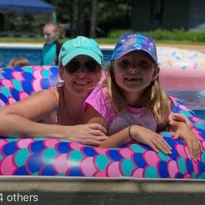 Meet your Posher, Melanie